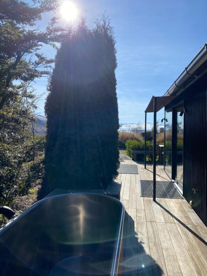 Black Beech House With Stunning Outdoor Bath Lake Tekapo Exteriér fotografie